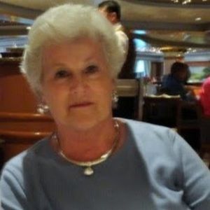 Meet your Posher, Sandra